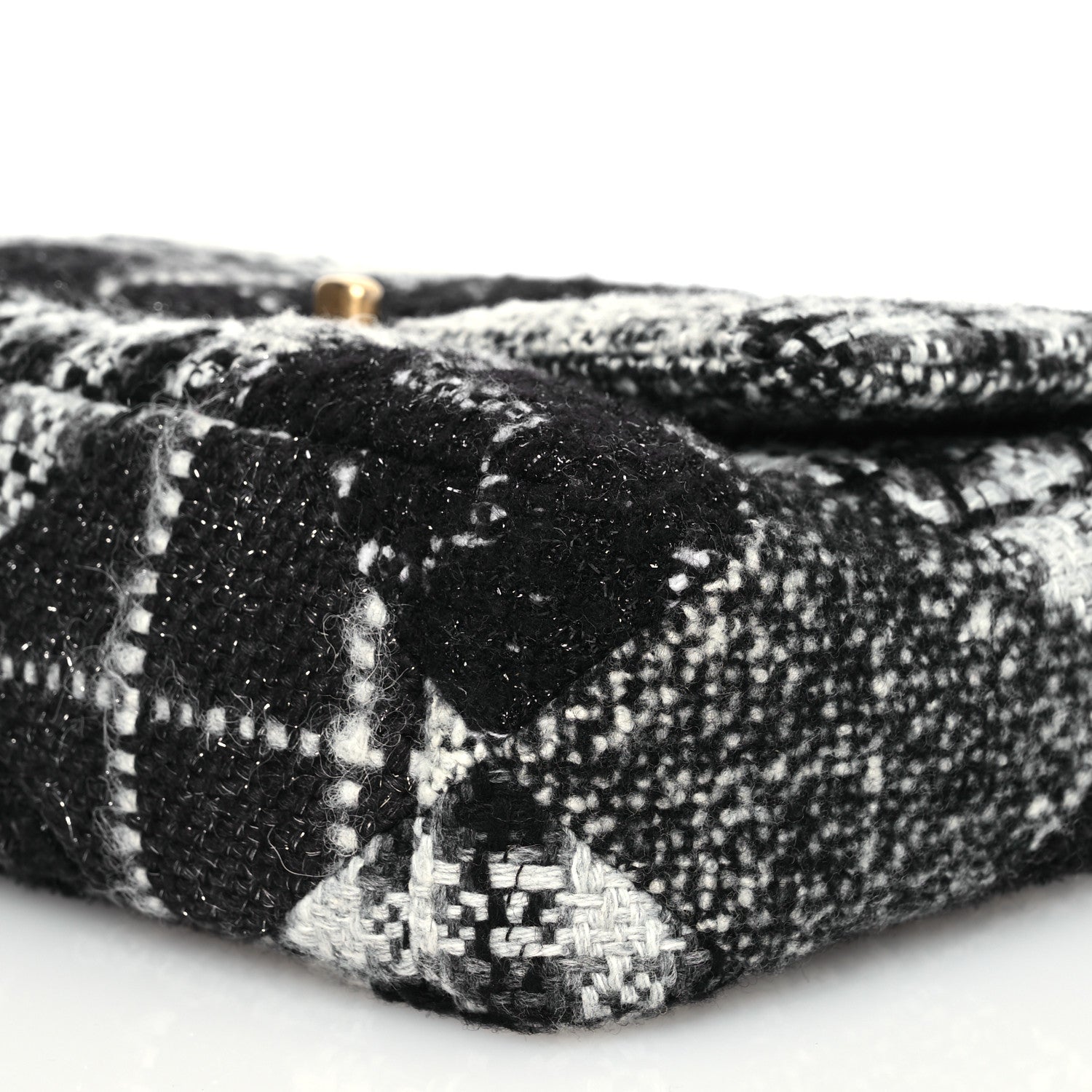 Tweed Quilted Medium Chanel 19 Flap Black White