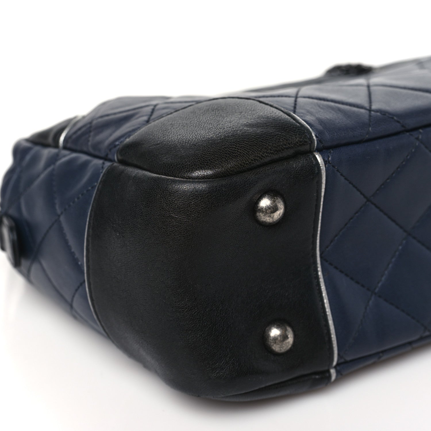 Lambskin Quilted CC Bi-Color Camera Case Navy Black