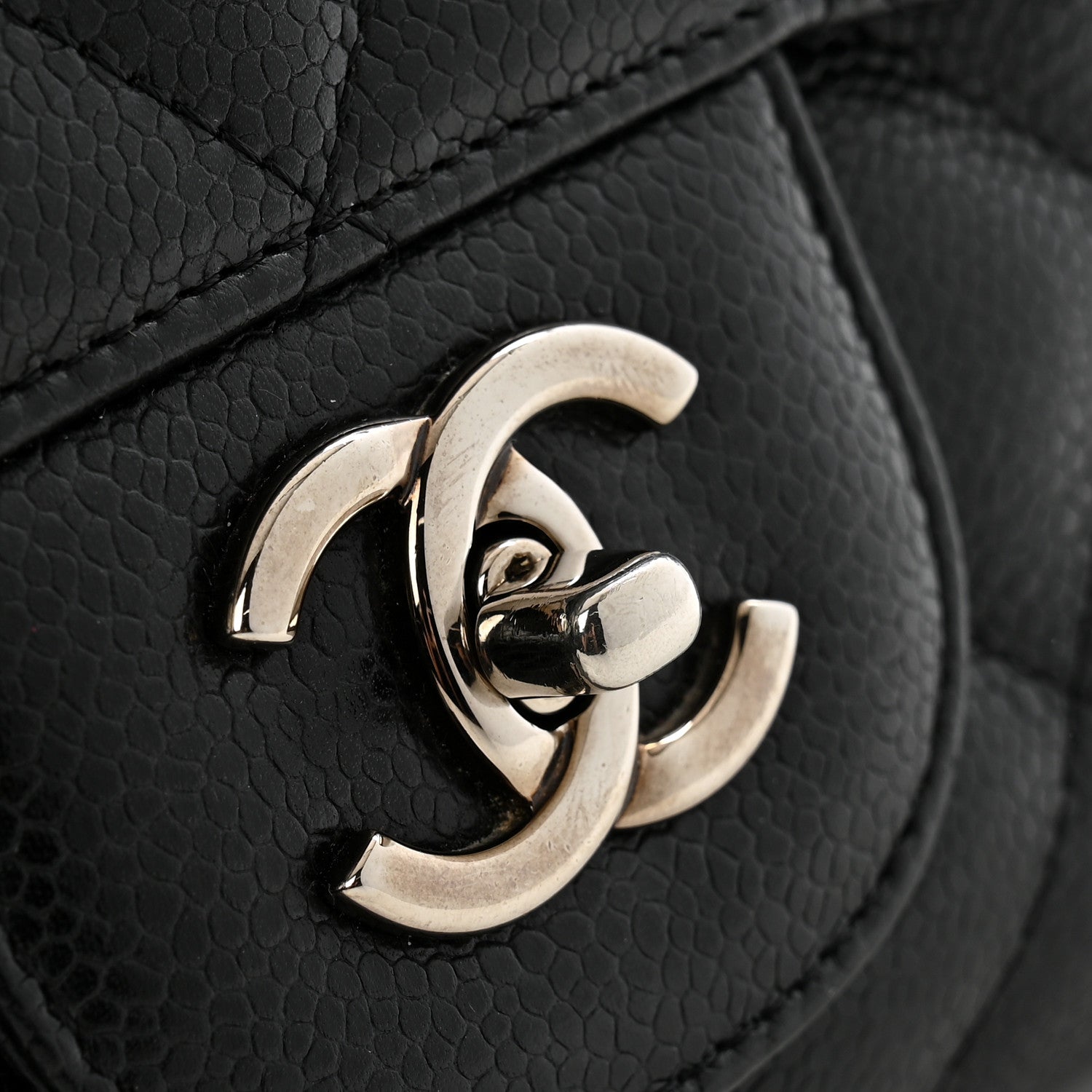 Caviar Quilted Jumbo Double Flap Black