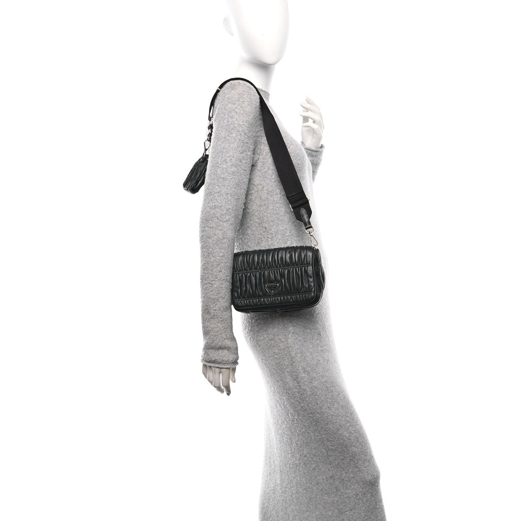 Nappa Gaufre Flap Shoulder Bag Black
