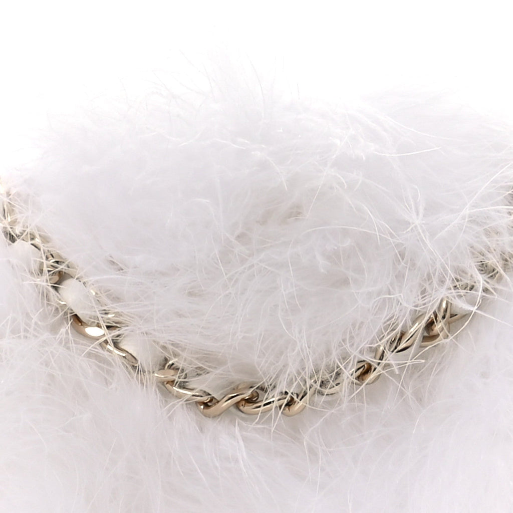 Lambskin Fur Quilted Round Clutch With Chain Ivory