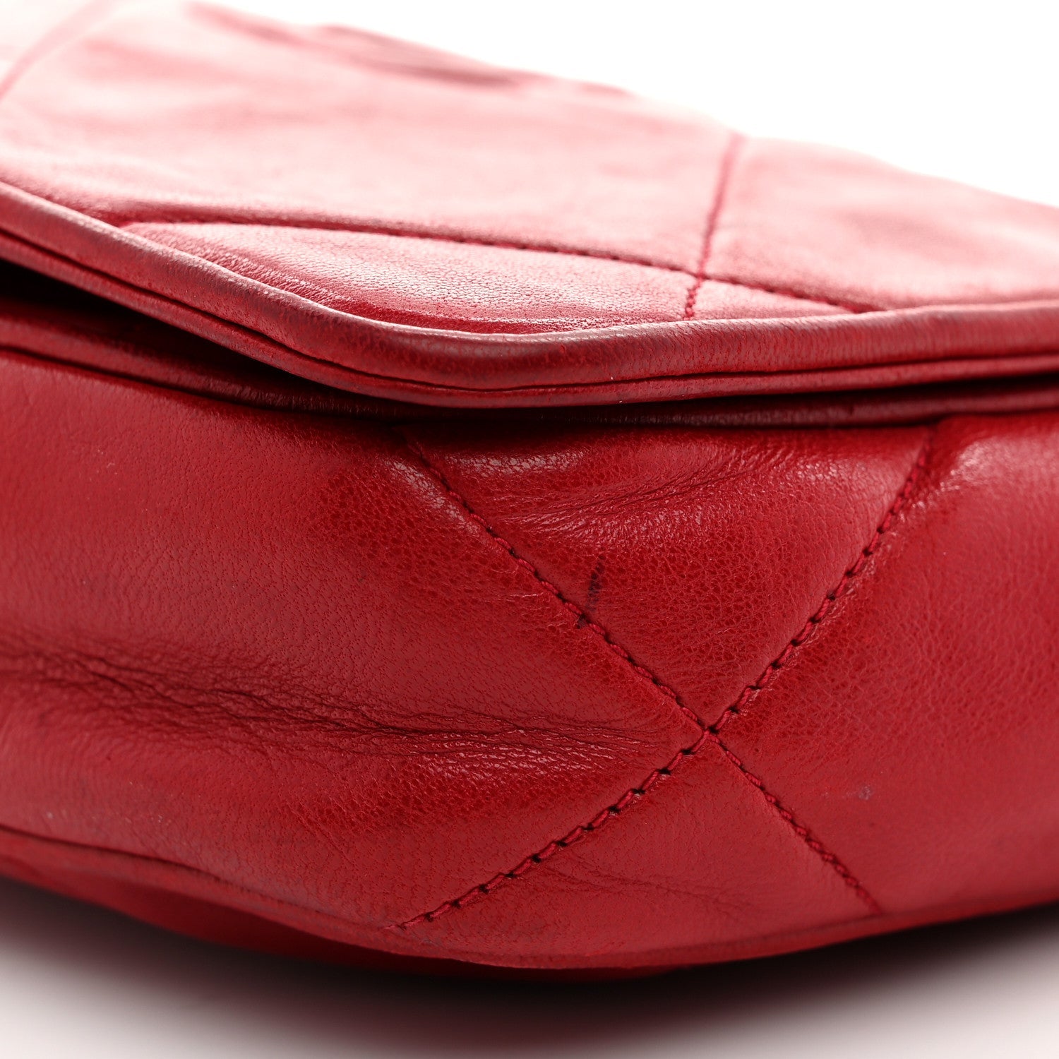 Lambskin Quilted CC Shoulder Bag Red