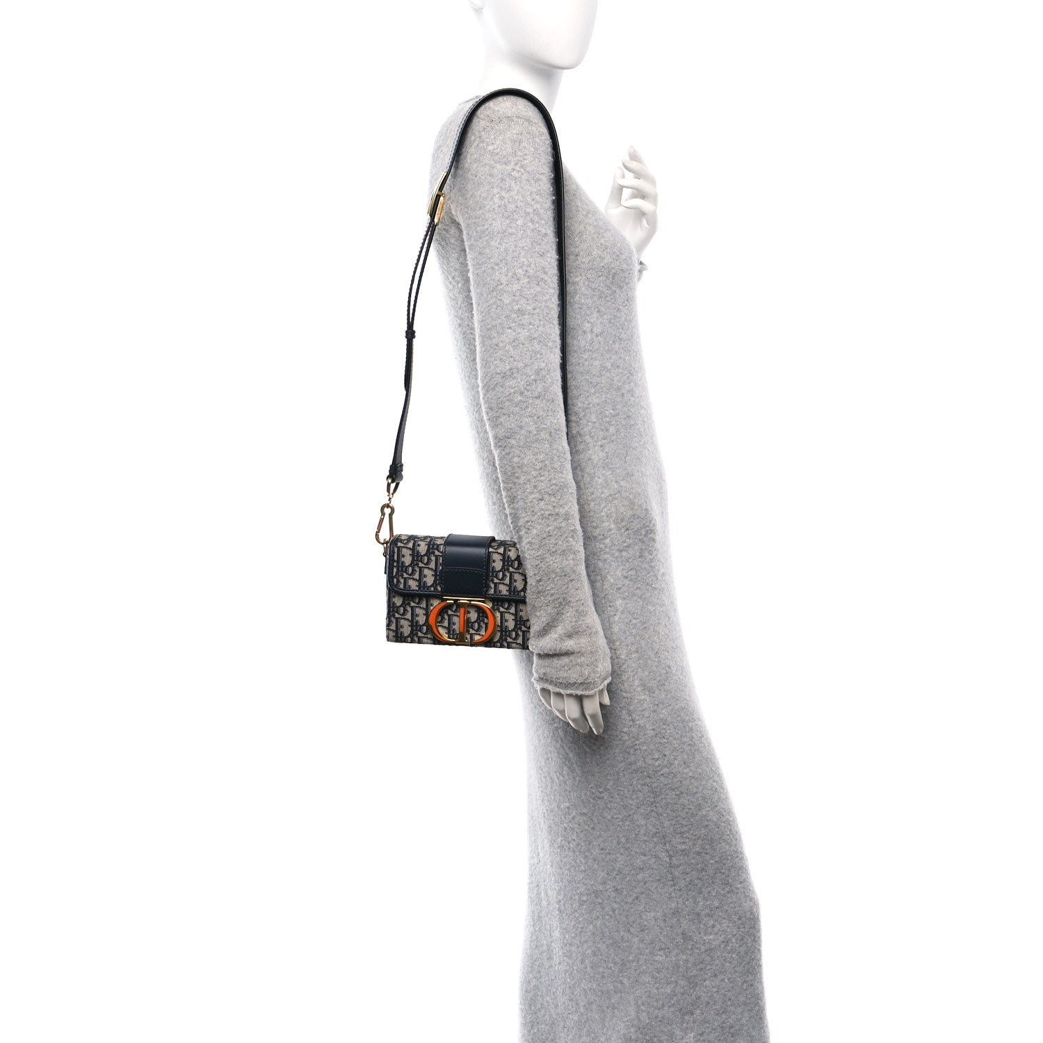 Oblique 30 Montaigne Box Bag Blue