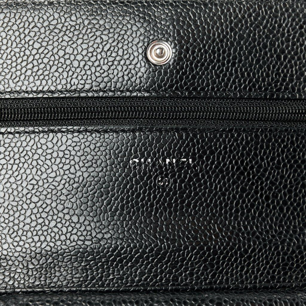 Caviar Quilted Wallet on Chain WOC Black