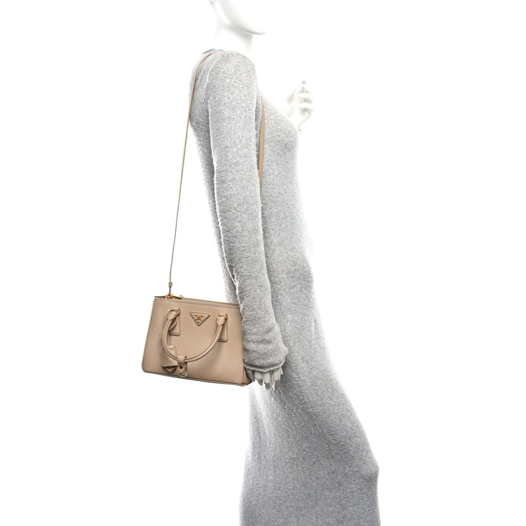 Saffiano Lux Mini Galleria Double Zip Tote Sabbia