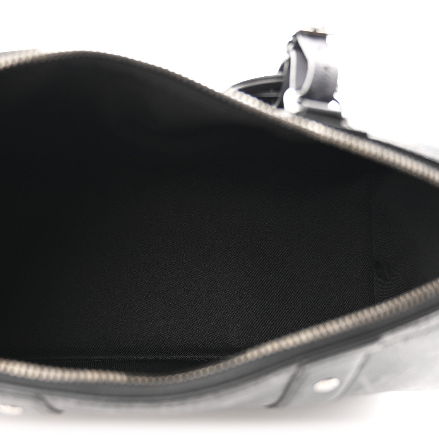 Reverse Monogram Eclipse City Keepall