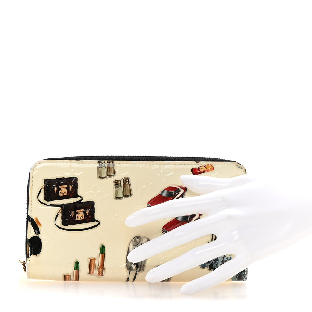 Vernis Stickers Zippy Wallet