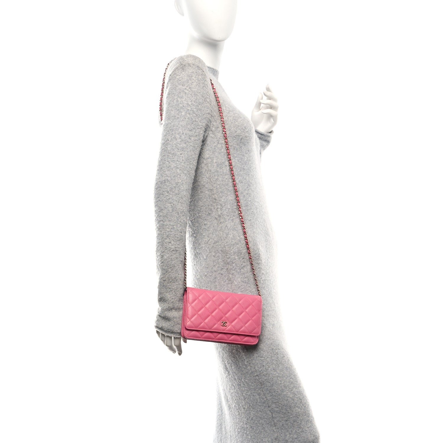 Caviar Quilted Wallet on Chain WOC Pink