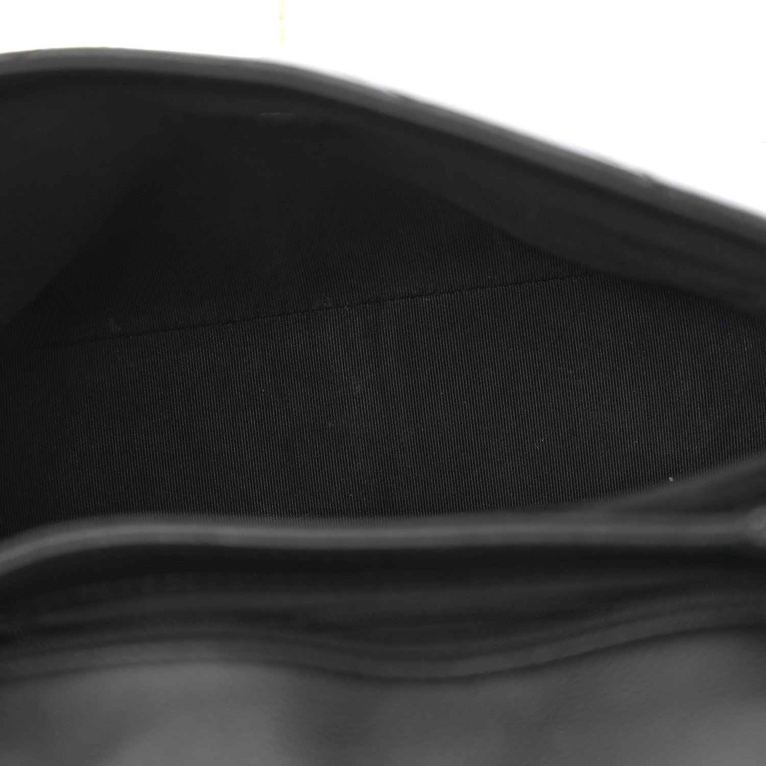 Grained Calfskin Small Chevron Chic Top Handle Flap Black