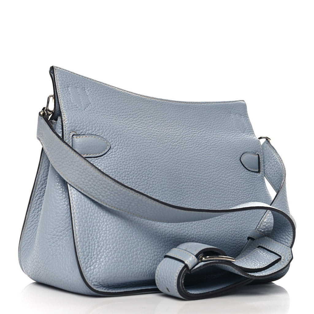 Taurillon Clemence Jypsiere 31 Bleu Lin
