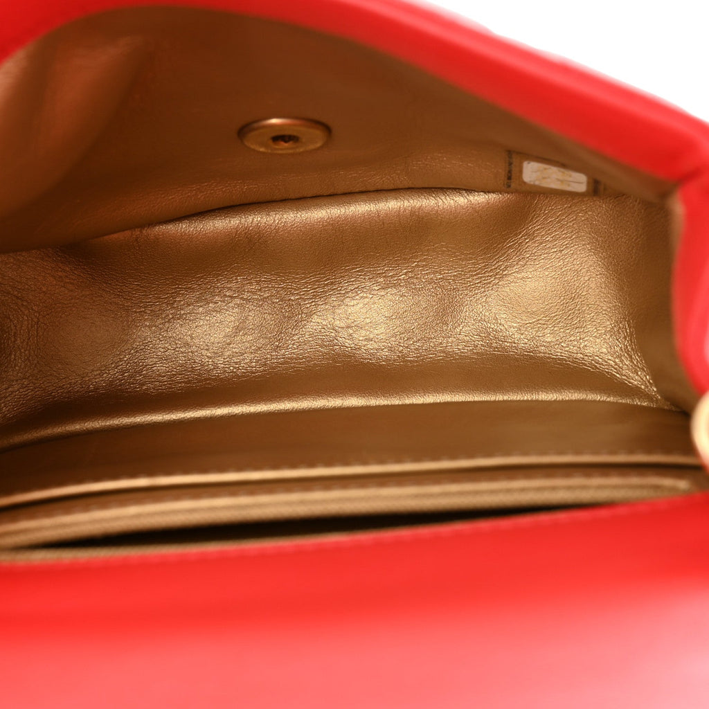 Lambskin Quilted Mini Pearl Crush Flap Red