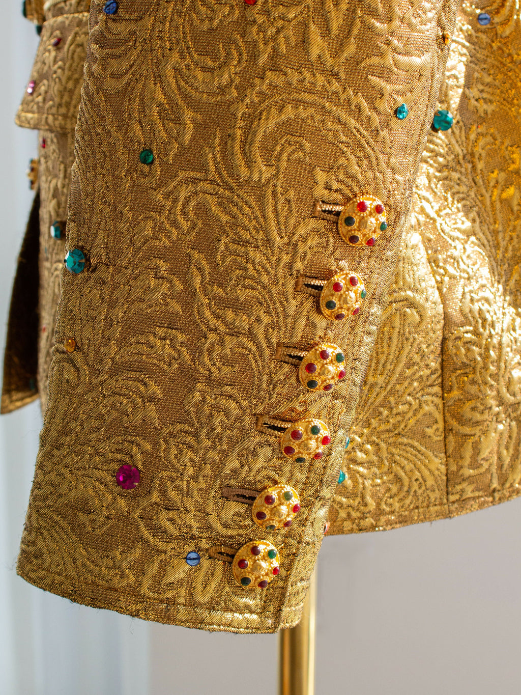 Museum Chanel Vintage F/W 1996 Gold Brocade Mughal Jeweled Gripoix 96A Jacket