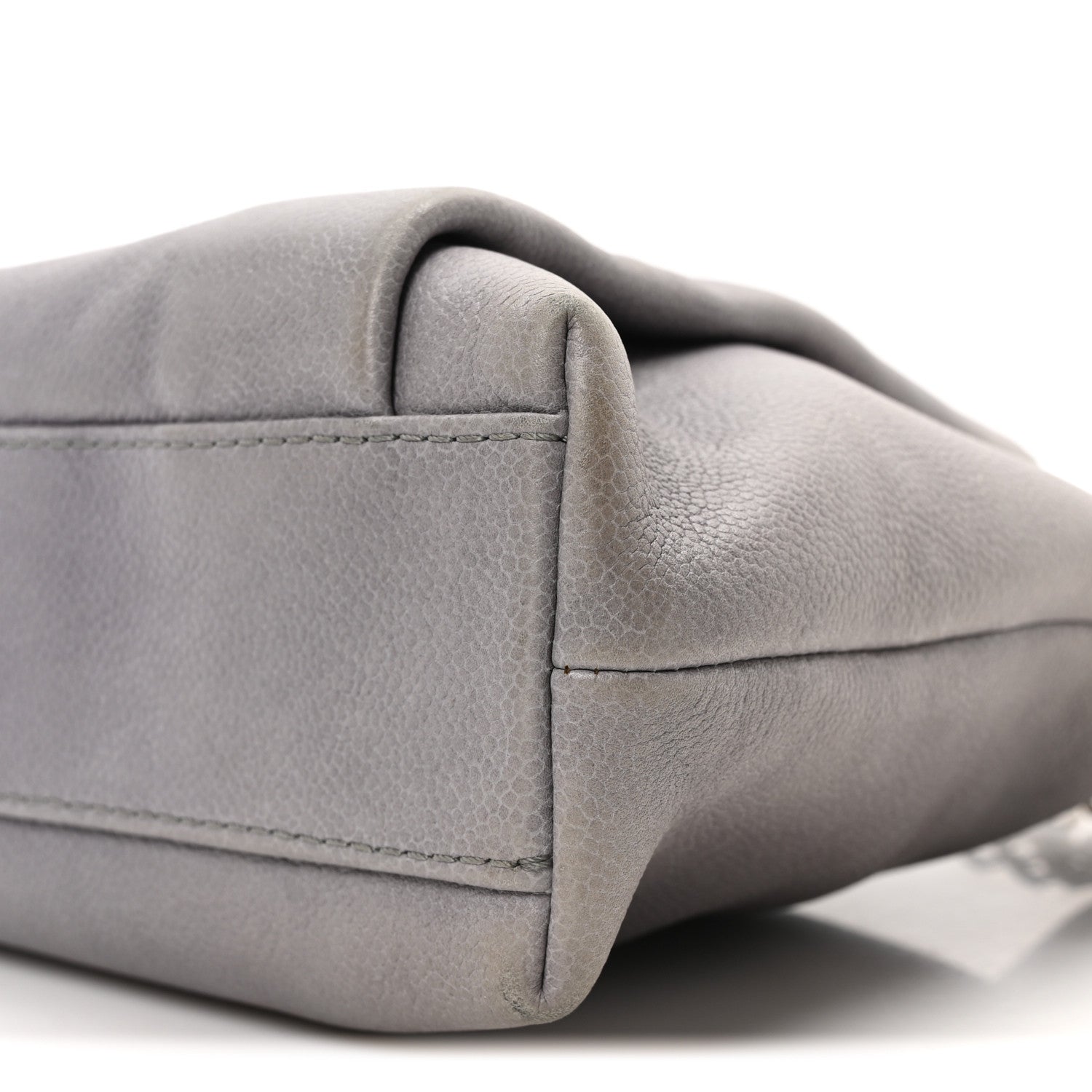 Caviar CC Hobo Grey