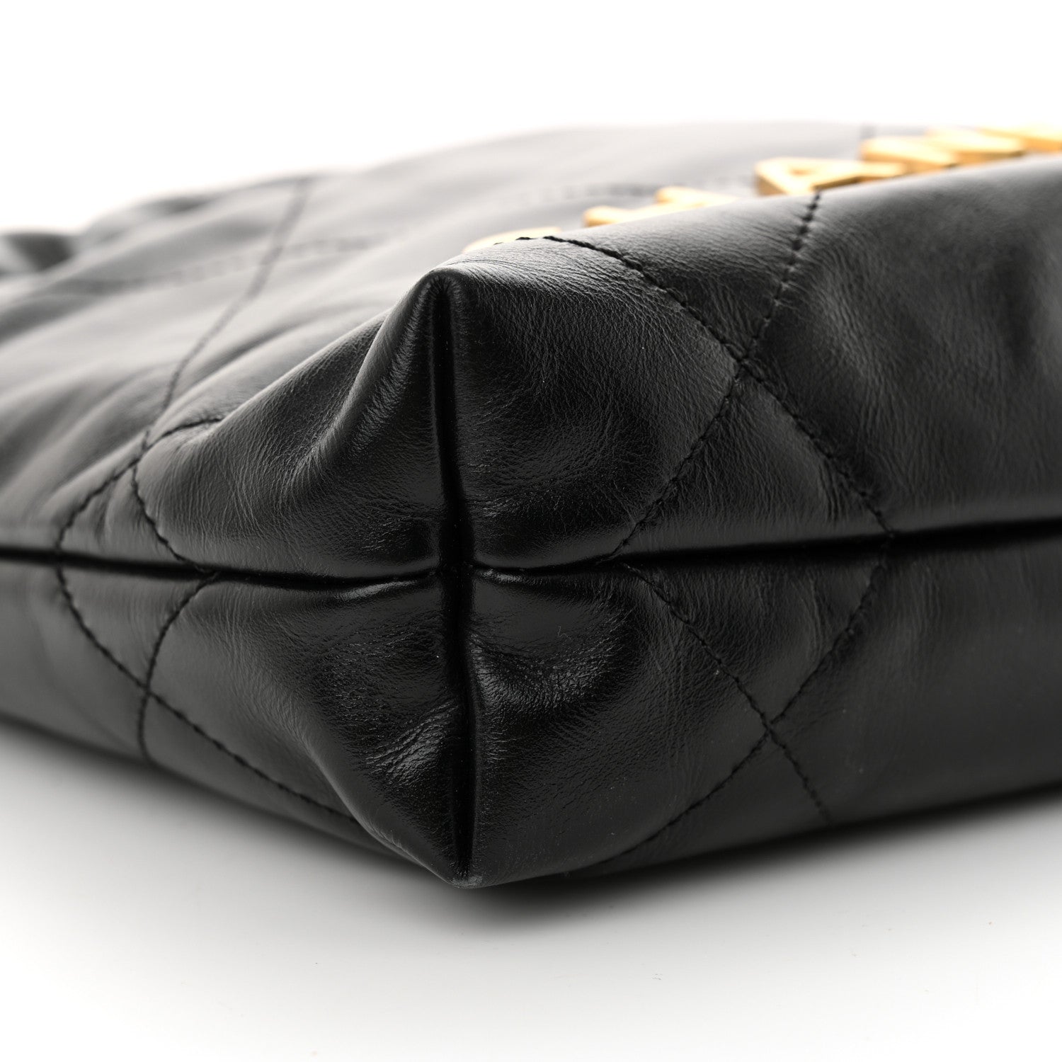 Shiny Calfskin Quilted Mini Chanel 22 Black