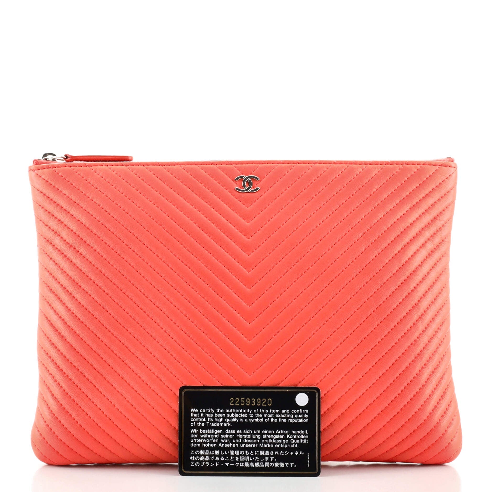 O Case Clutch Chevron Lambskin Medium