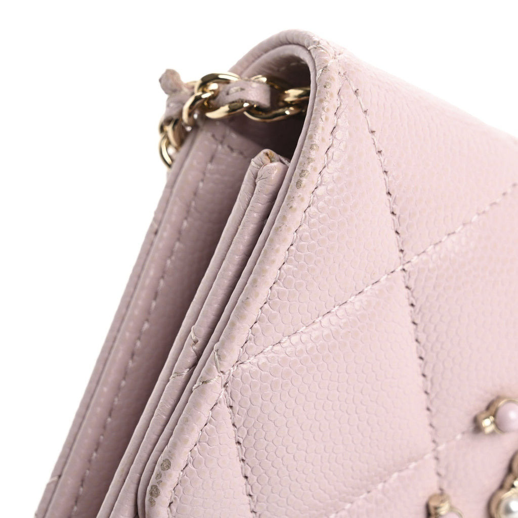 Caviar Quilted Coco Candy  Holder On Chain Light Pink