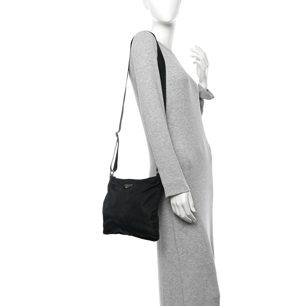 Nylon Vela Flat Messenger Bag Black