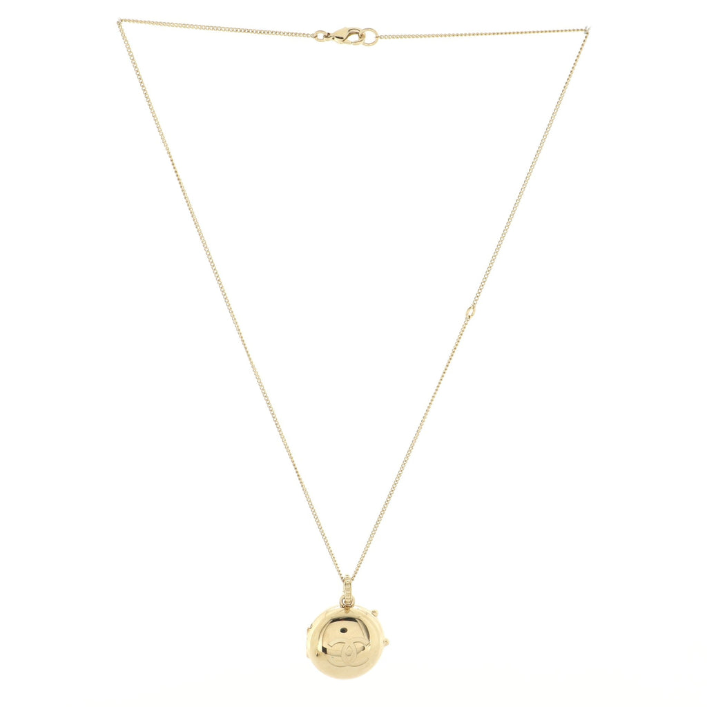 CC Round Locket Pendant Necklace Metal
