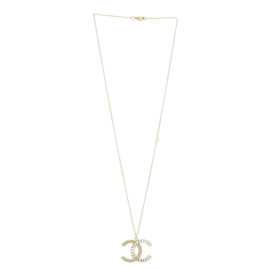 Baguette Quilted CC Pendant Necklace Metal with Crystals