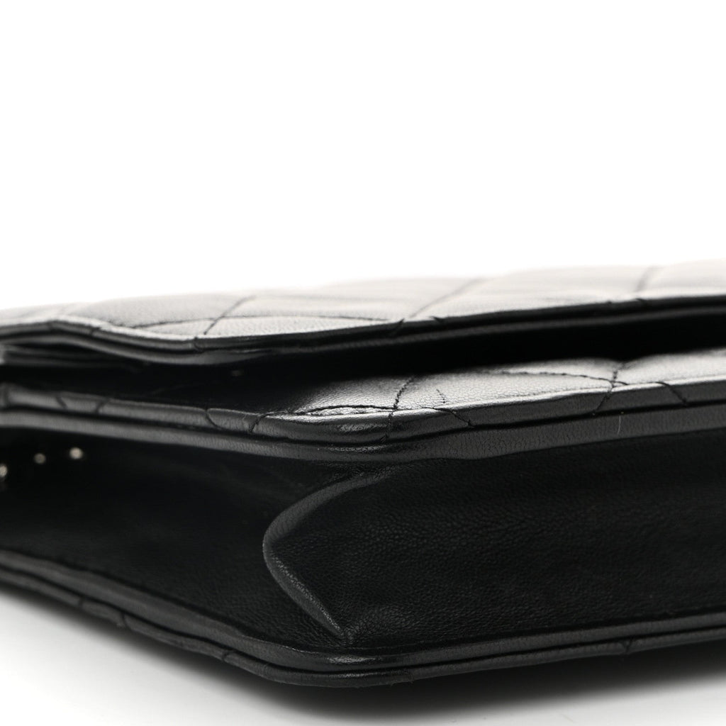 Lambskin Quilted Wallet On Chain WOC Black
