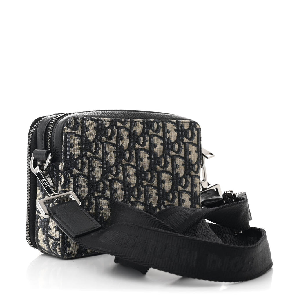 Oblique Pouch Beige Black