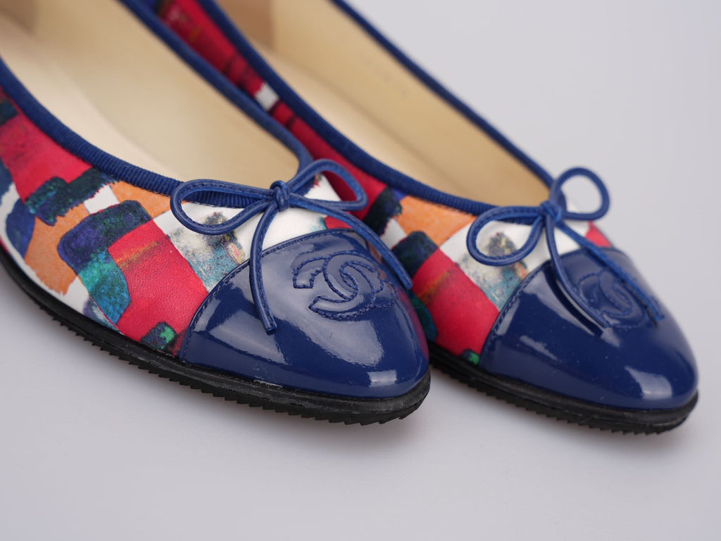 Chanel Multicolor Abstract Patent CC Cap Toe Ballerina Flats Size 37