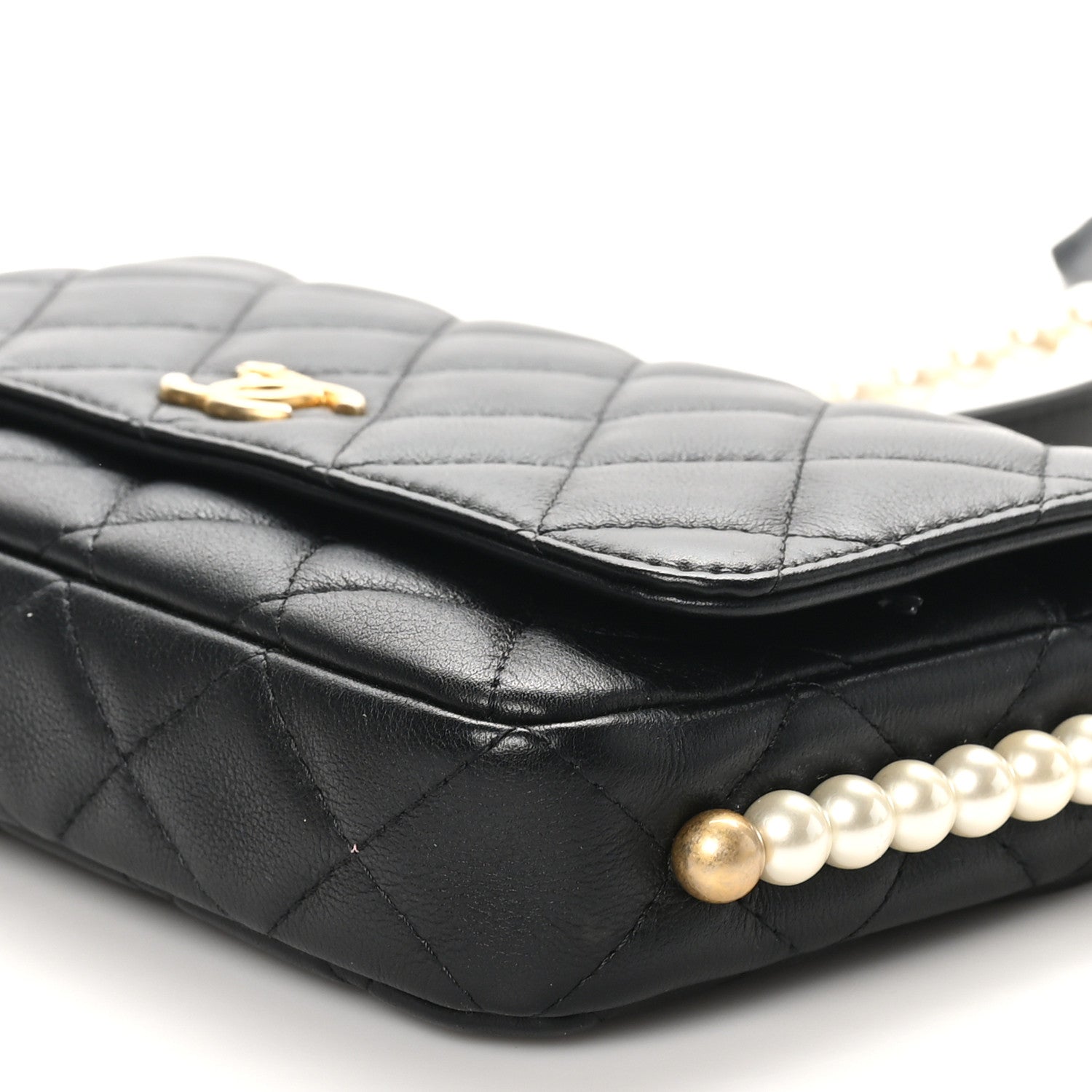 Calfskin Quilted Pearl Wallet On Chain WOC Black