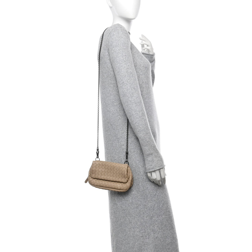 Nappa Intrecciato Mini Chain Messenger Fume