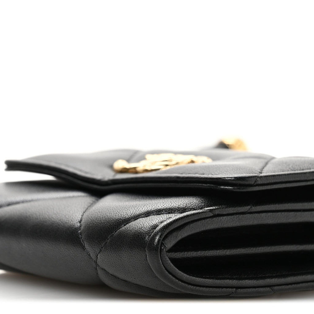 Lambskin Pearl Quilted CC Flap  Holder With Chain  Black