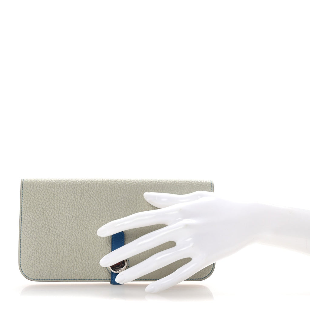 Togo Dogon Recto Verso Wallet Gris Perle Bleu Izmir