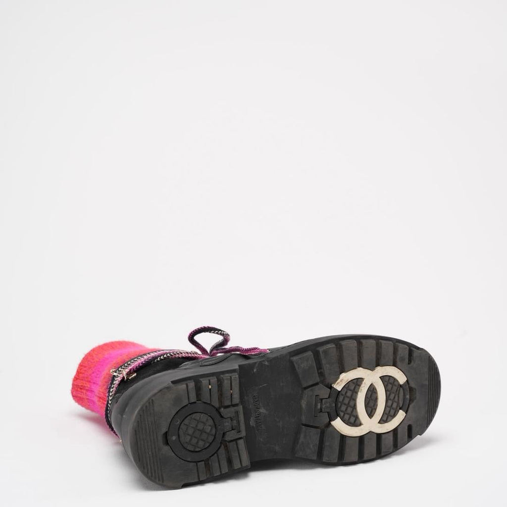 Chanel Pink / Black Chunky Sole Snow Boots 38 ½