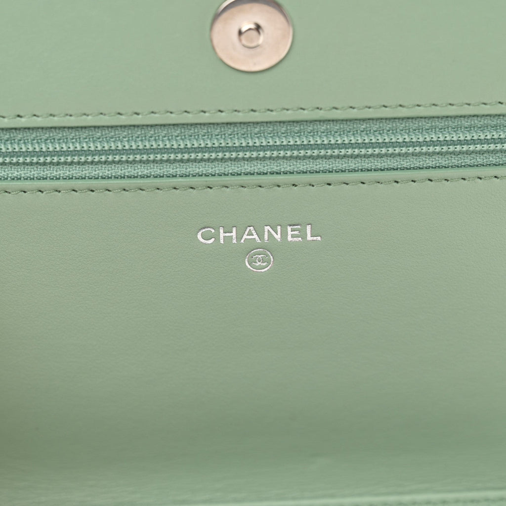 Caviar Quilted Boy Wallet On Chain WOC Light Green