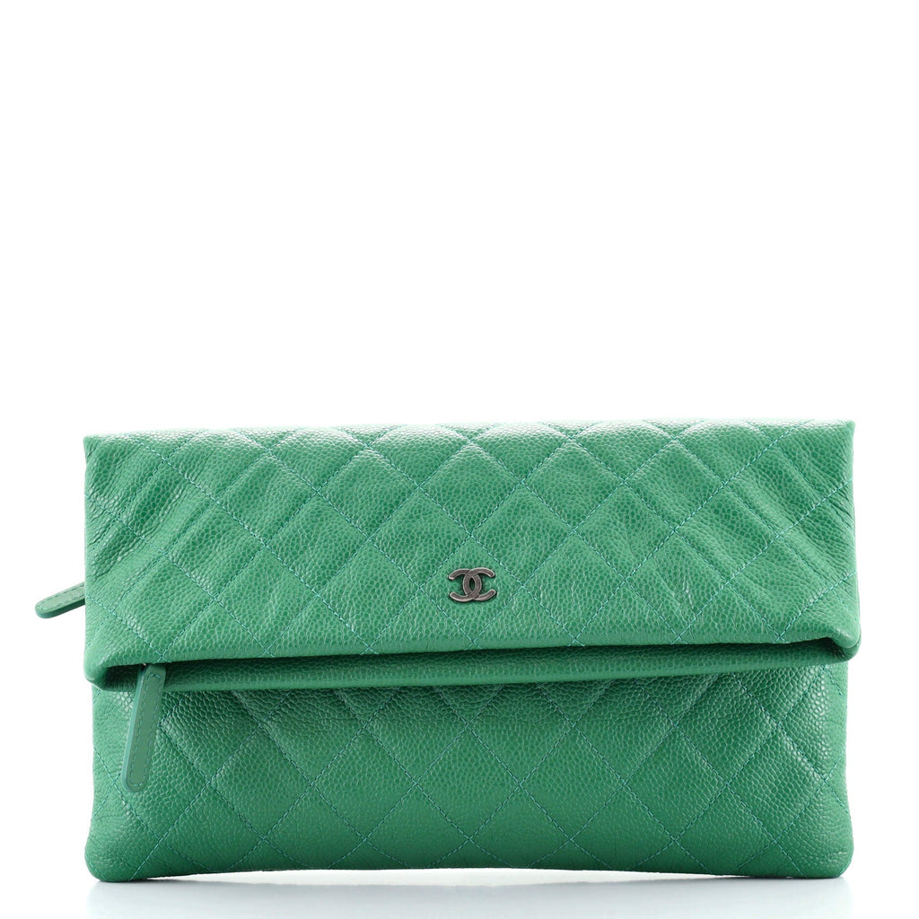 Beauty CC Clutch Quilted Caviar