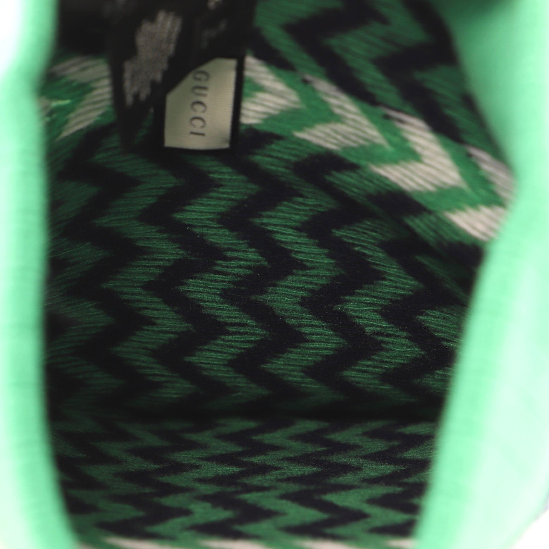 Zaggede Beanie Wool Medium