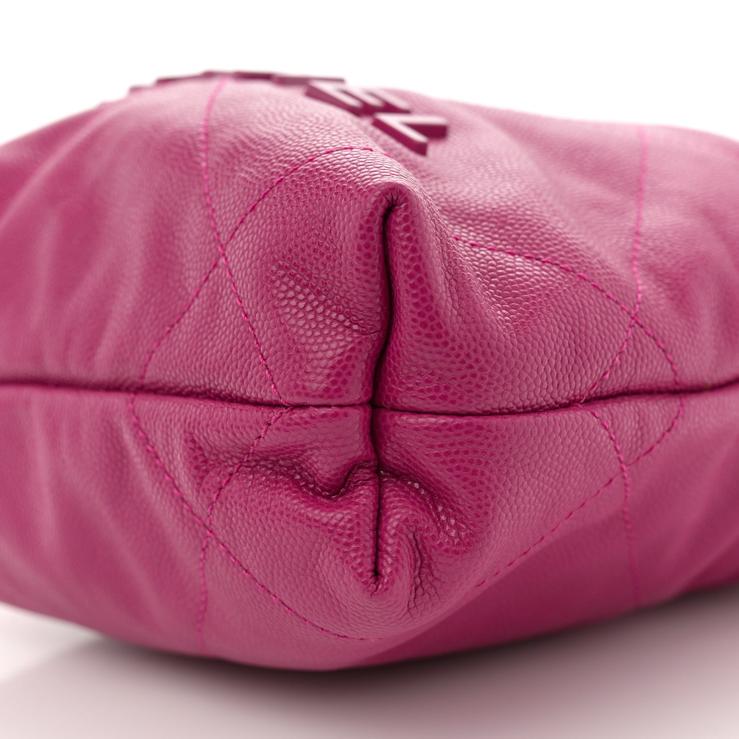 Shiny Caviar Quilted Monochrome Mini Chanel 22 Fuchsia