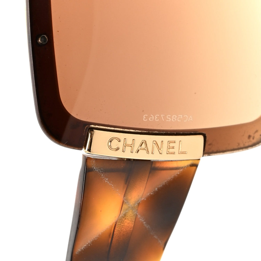 Quilted Shield Sunglasses 4126 Tortoise
