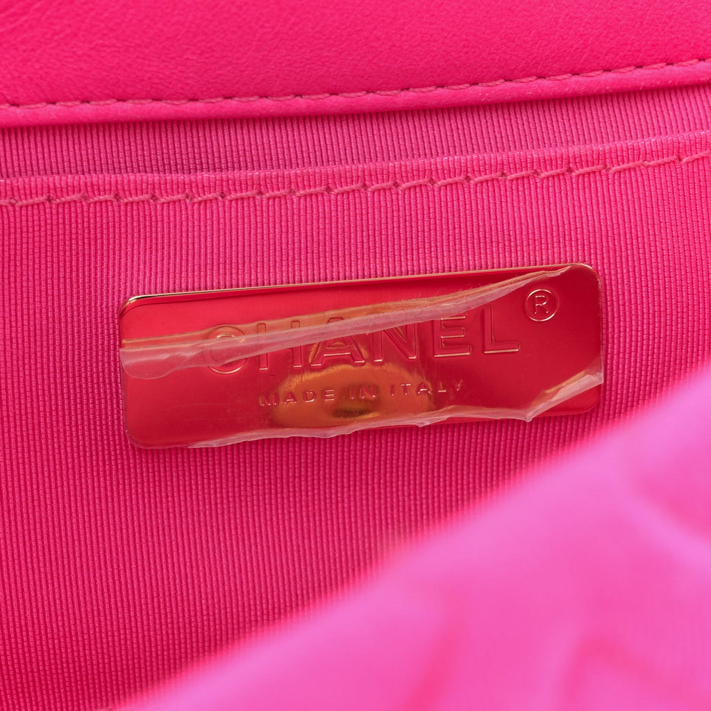 Jersey Quilted Chanel 19 Waist Bag Pink