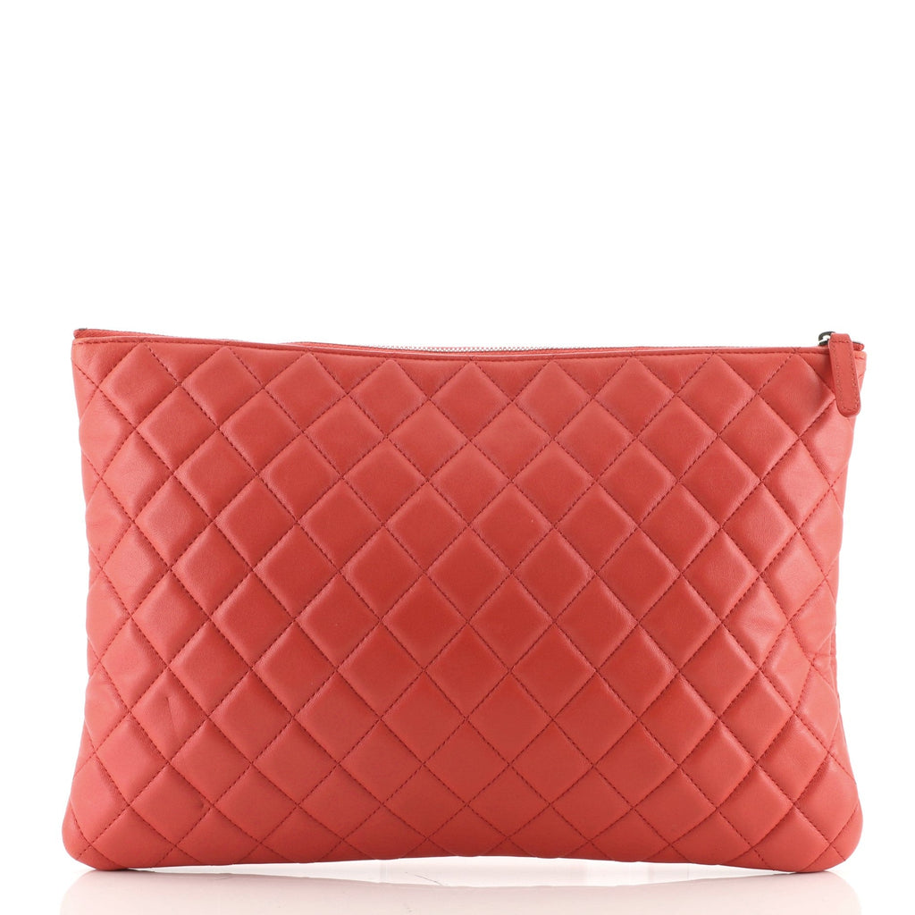 O Case Clutch Quilted Lambskin Large