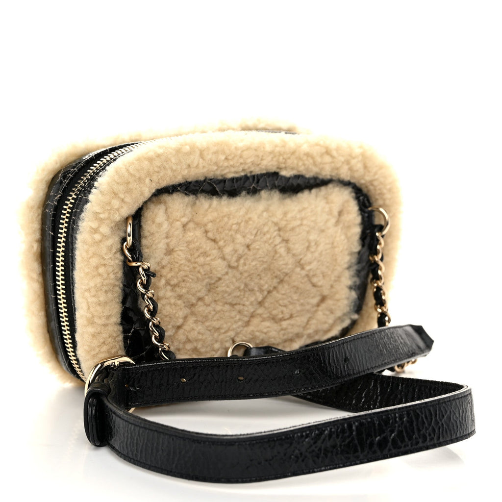 Shiny Crumpled Sheepskin Shearling Waist Bag Black Beige