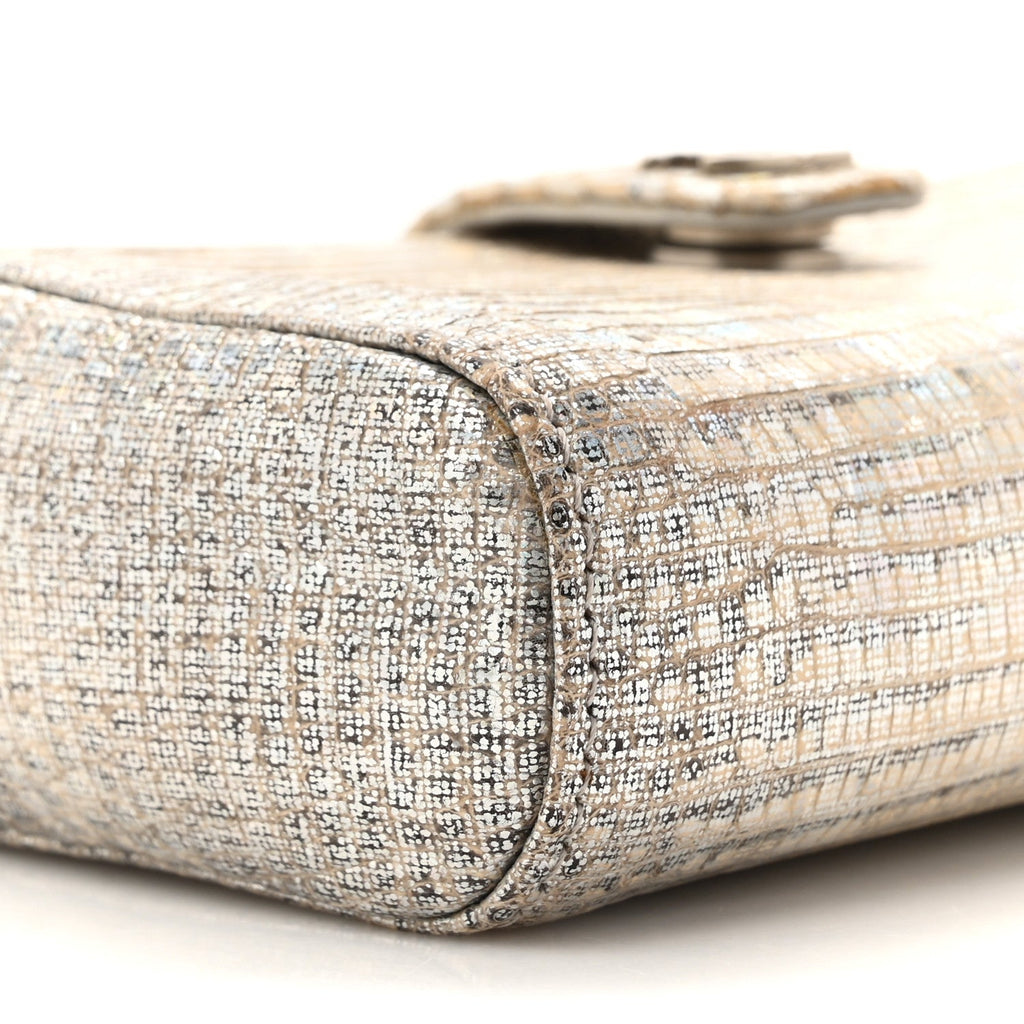 Iridescent Lizard Phone Holder Crossbody Silver