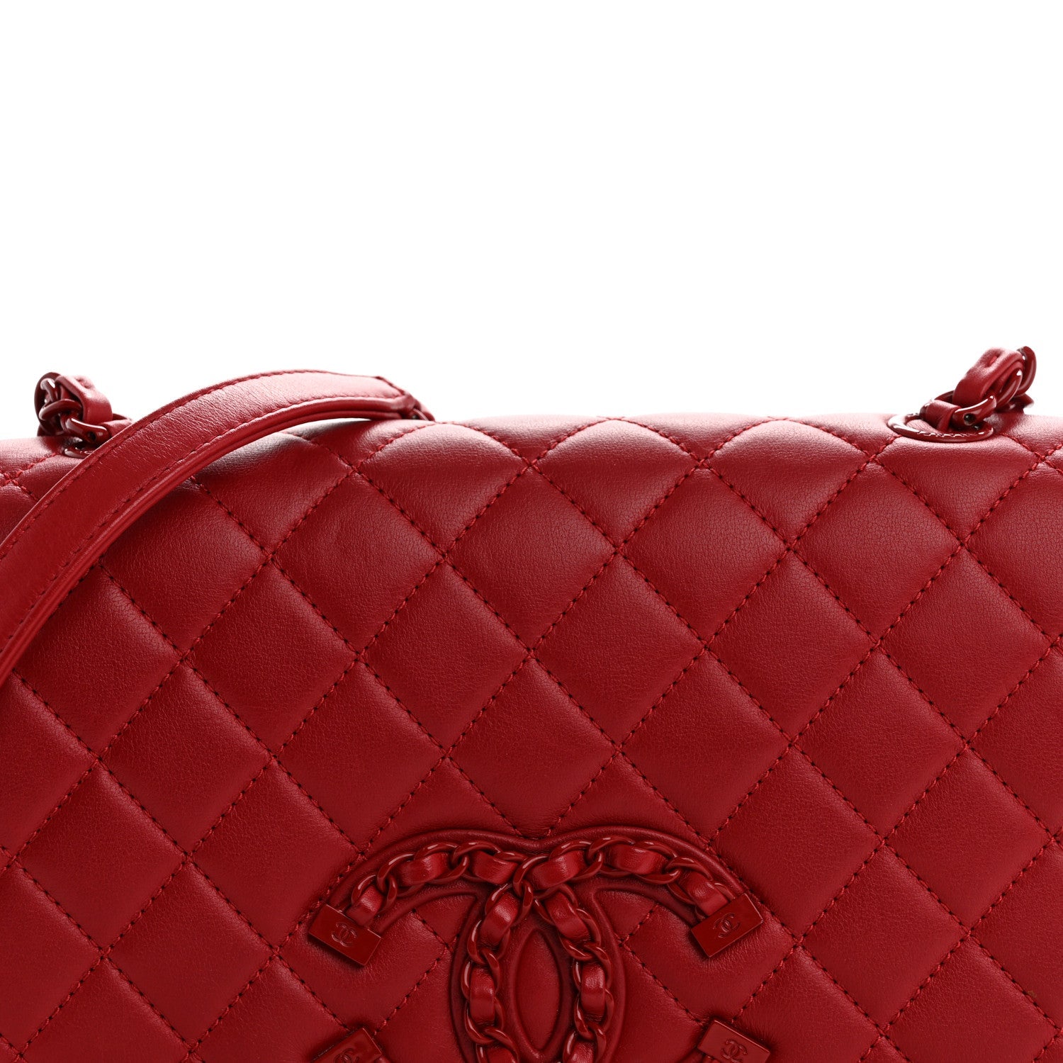 Calfskin Quilted Medium CC Filigree Flap Red