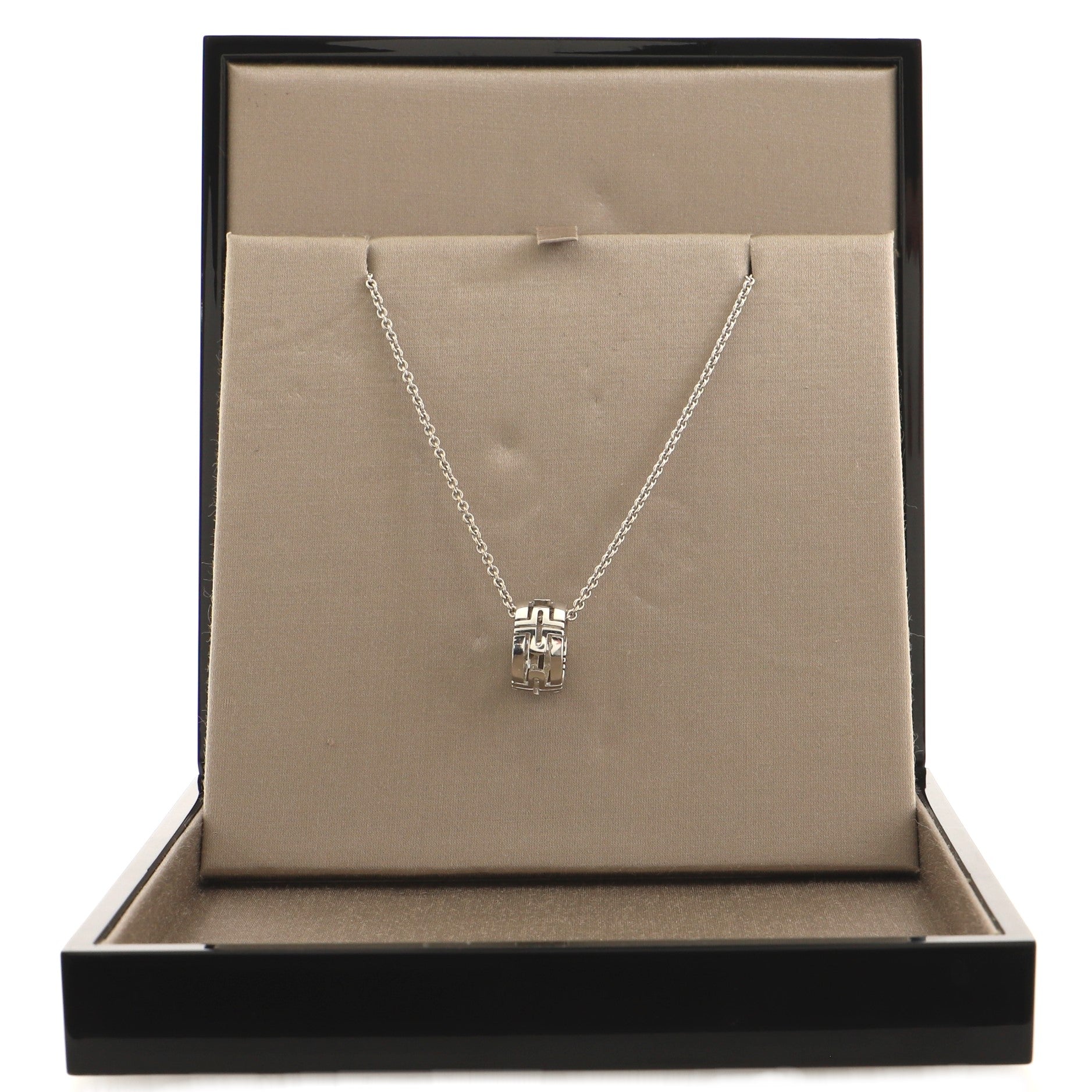 Parentesi Pendant Necklace 18K White Gold