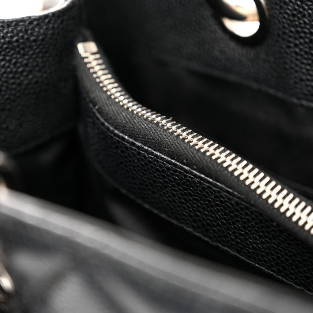 Caviar Quilted Grand Shopping Tote GST Black