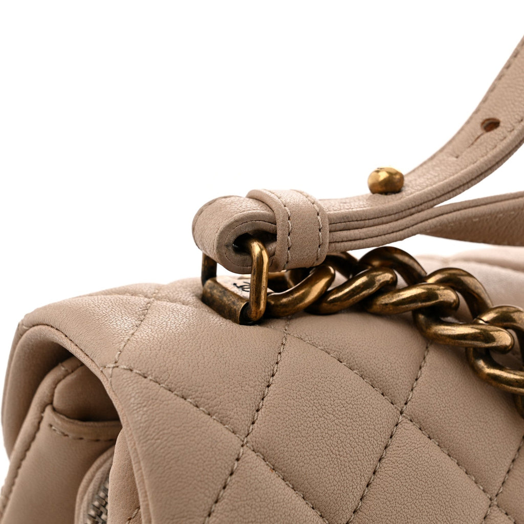 Shiny Sheepskin Quilted Small Trapezio Flap Beige