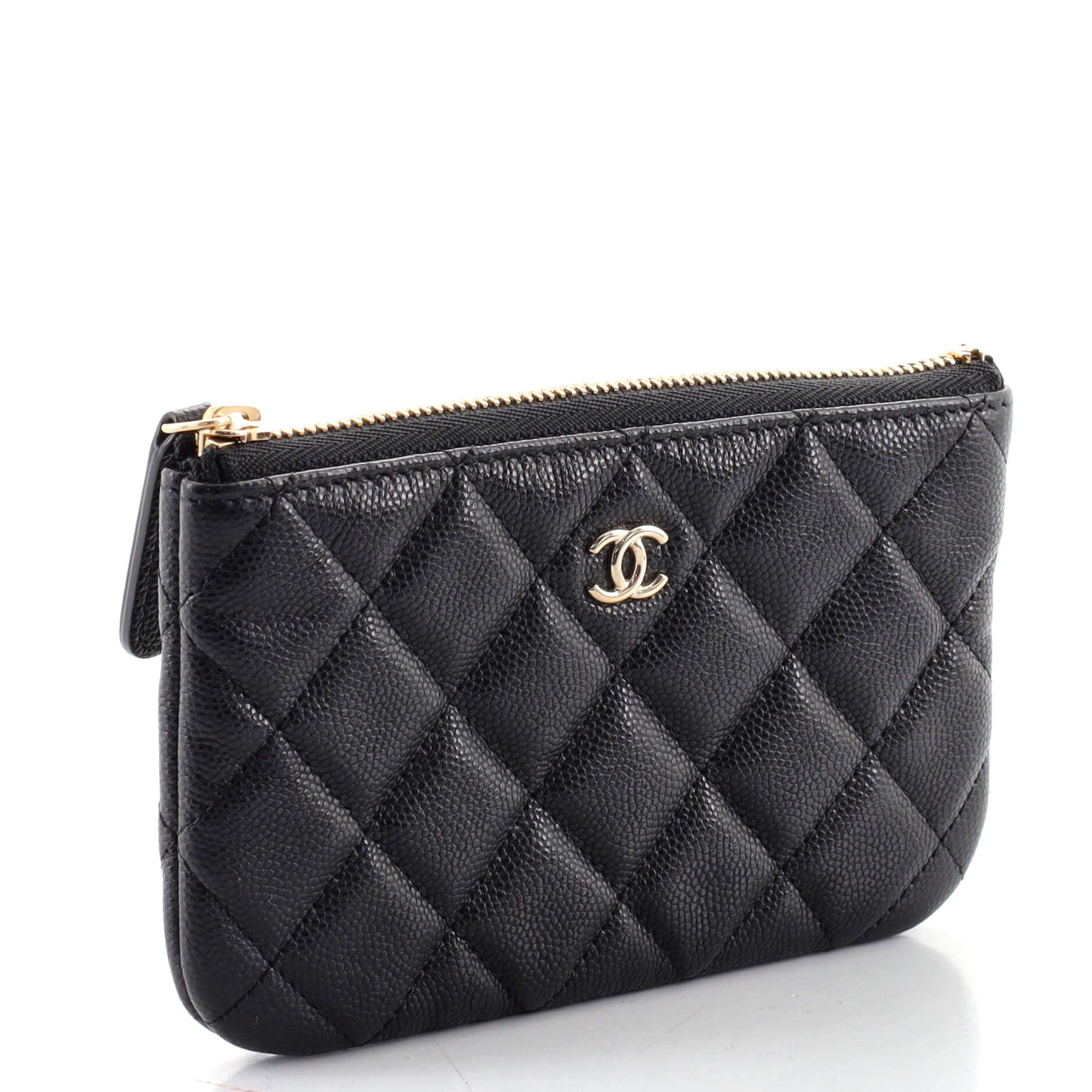 Classic O Case Pouch Quilted Caviar Mini