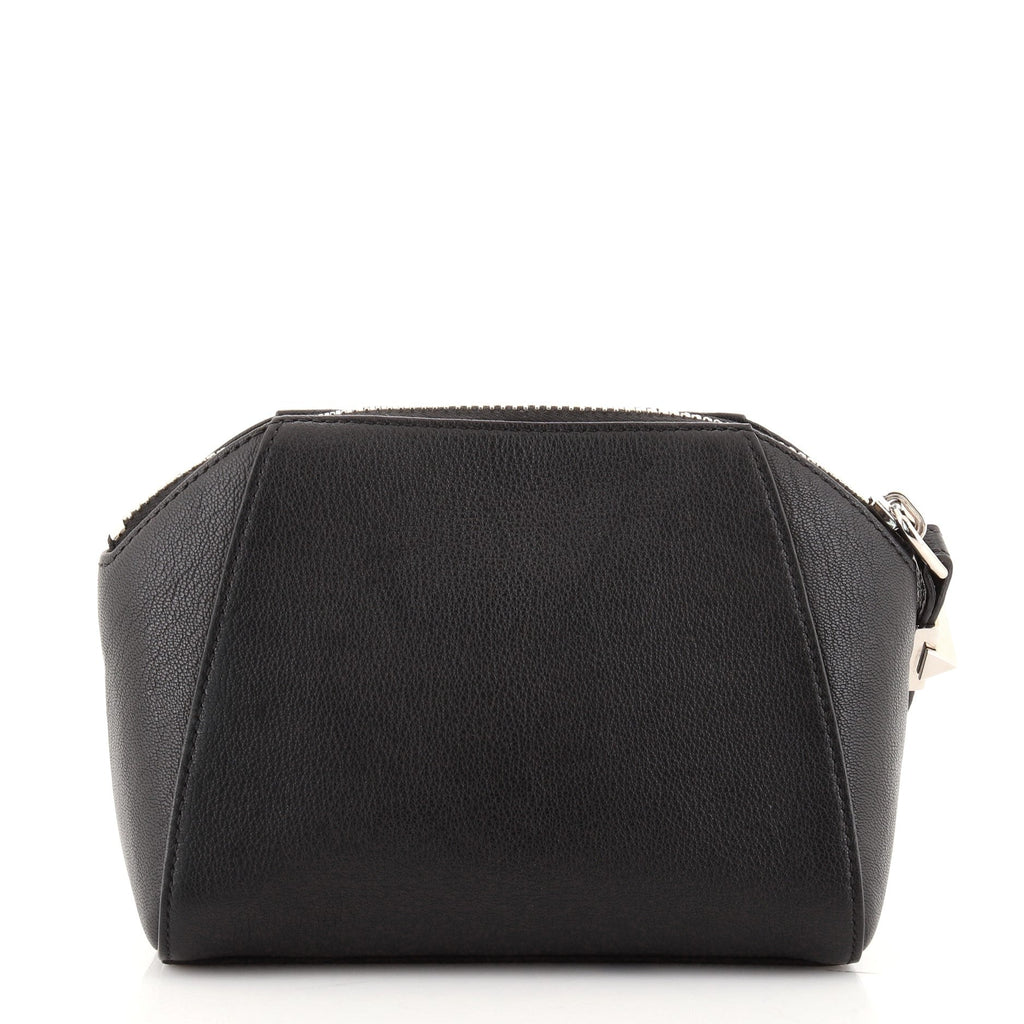 Antigona Beauty Clutch Leather