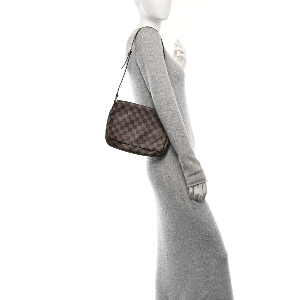 Damier Ebene Musette Tango
