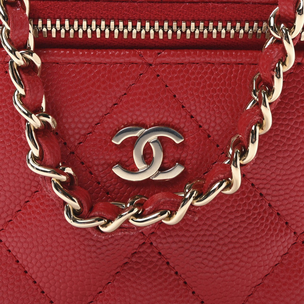 Caviar Quilted Mini Vanity Case With Chain Red