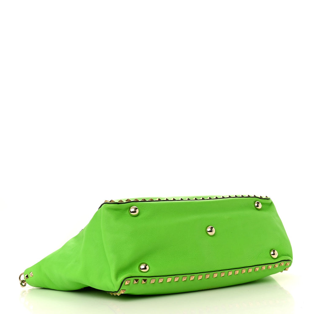 Vitello Medium Rockstud Tote Green Fluo