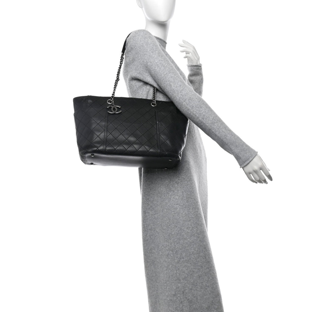 Lambskin Stitched Shopping Tote Black